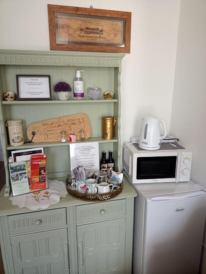 La Vieille Grange - Saint-Privat-Des-Pres Bed & Breakfast Luaran gambar